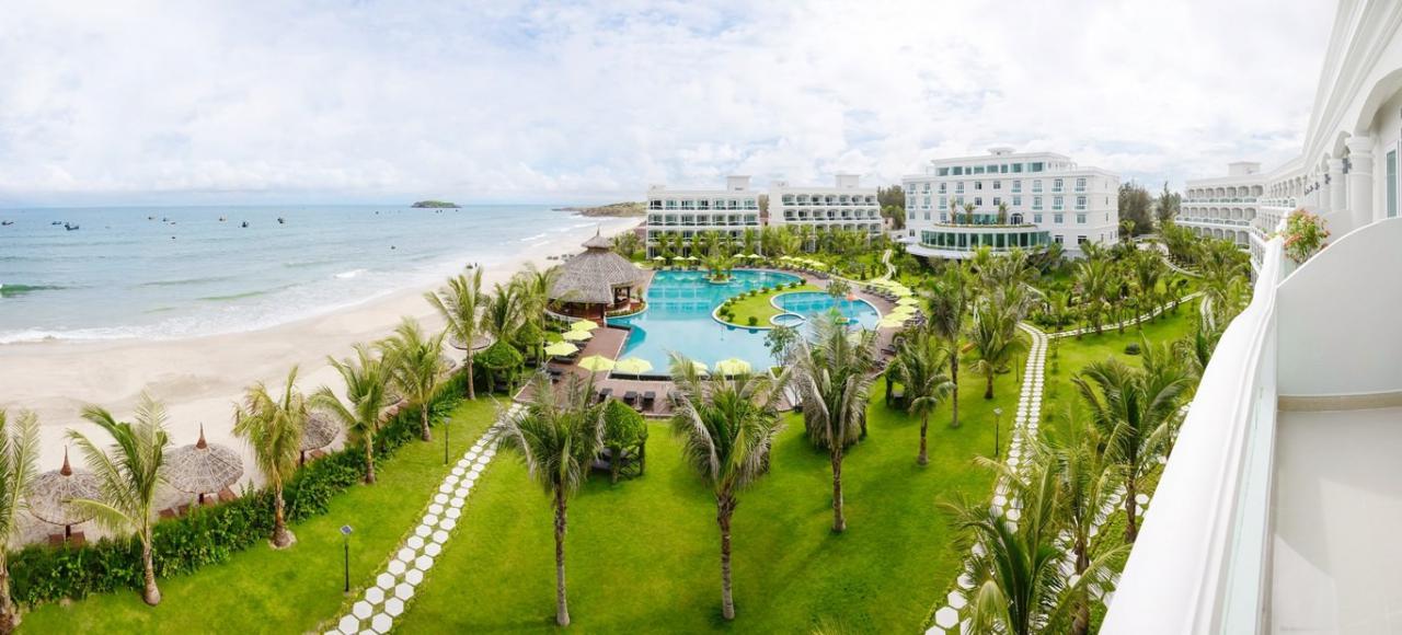 10 resort đáng đến nhất tại Phan Thiết mùa hè này - The Sailing Bay Resort Beach Resort