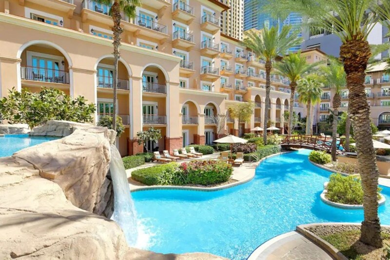 Khách sạn Dubai 